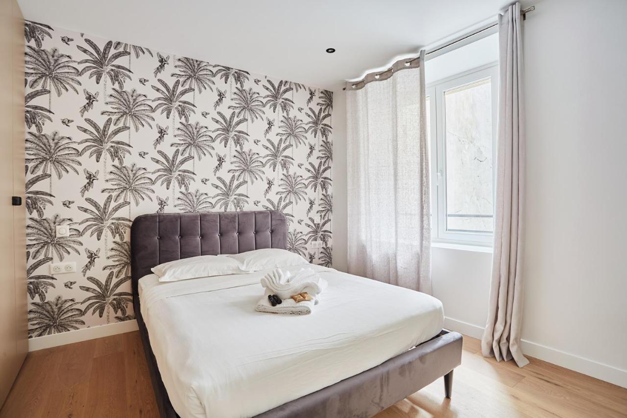 Apartment Louvre Museum By Studio Prestige Paris Bagian luar foto